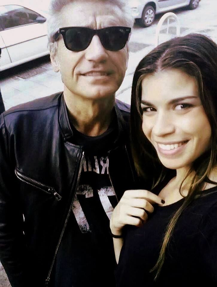 Cagliari, sorpresa a casa di Maria Teresa: “Drin drin, sono Luciano Ligabue”