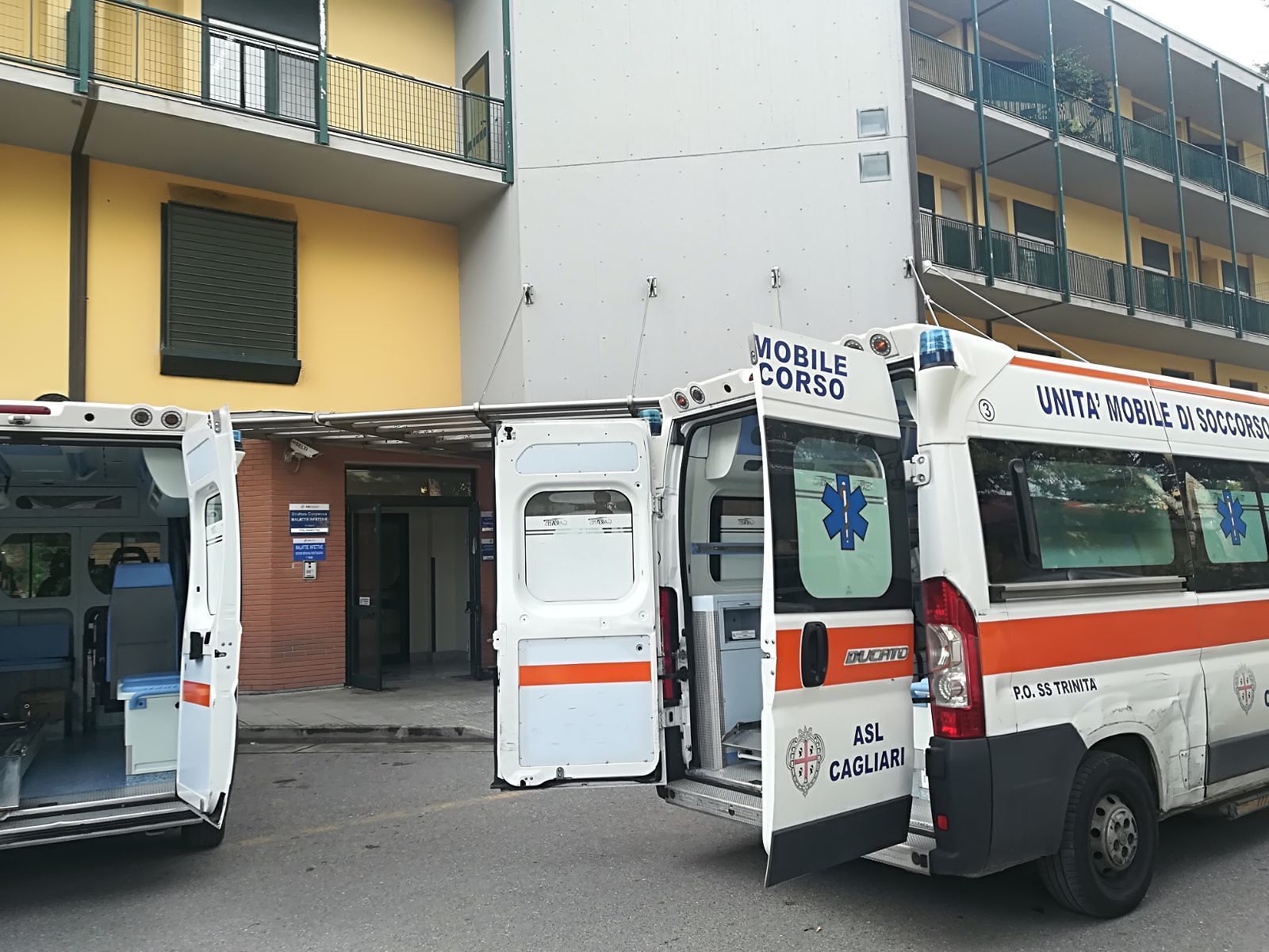 Cagliari, sta meglio il 20enne ricoverato per meningite