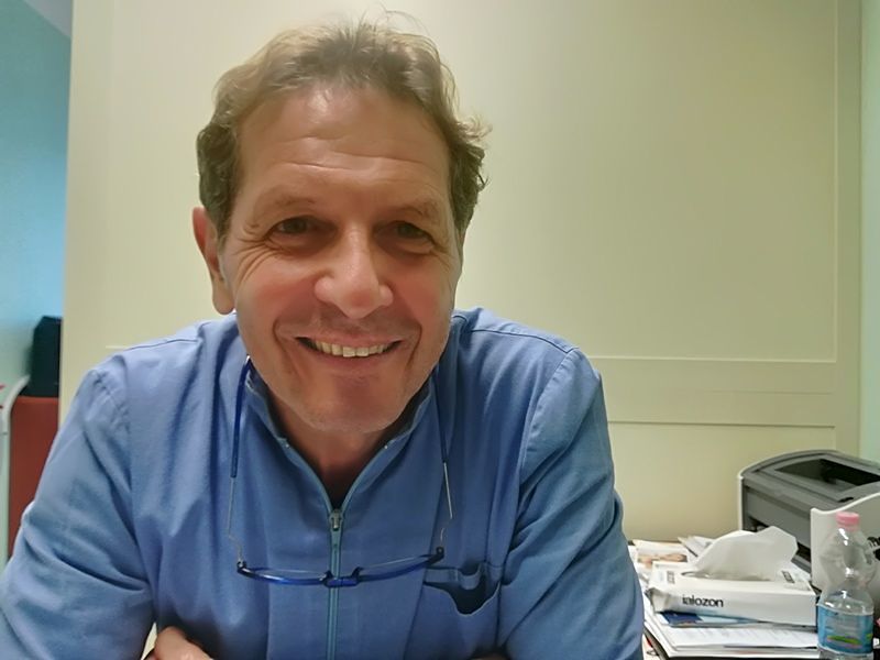 La “crisi” dei denti a Cagliari: “I pazienti chiedono sempre lo sconto”