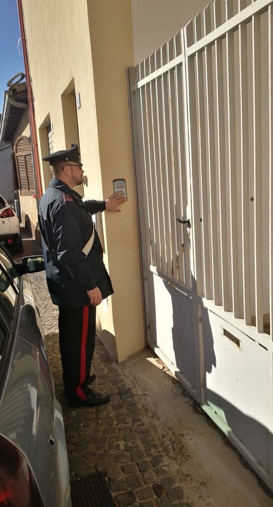 Sulcis, spuntano le cartucce a casa di un anziano e la coca nell’auto di un 25enne