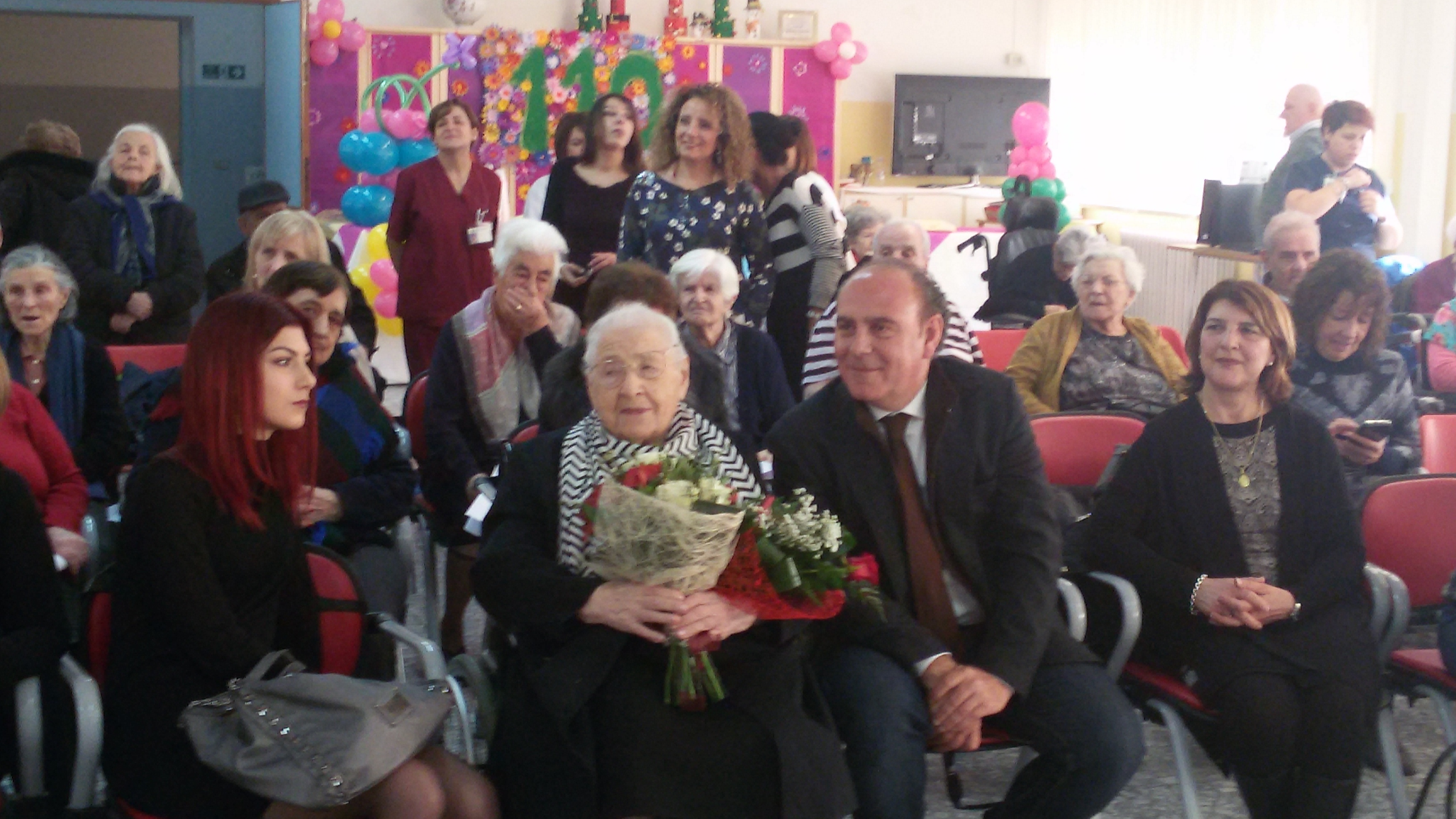 Alghero, gli auguri alla donna più anziana della Sardegna: ha 110 anni