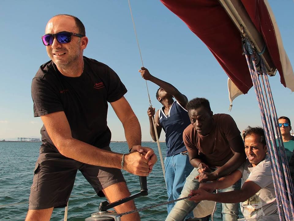 I minori e migranti di New Sardiniasail pronti per le regate d’Altura