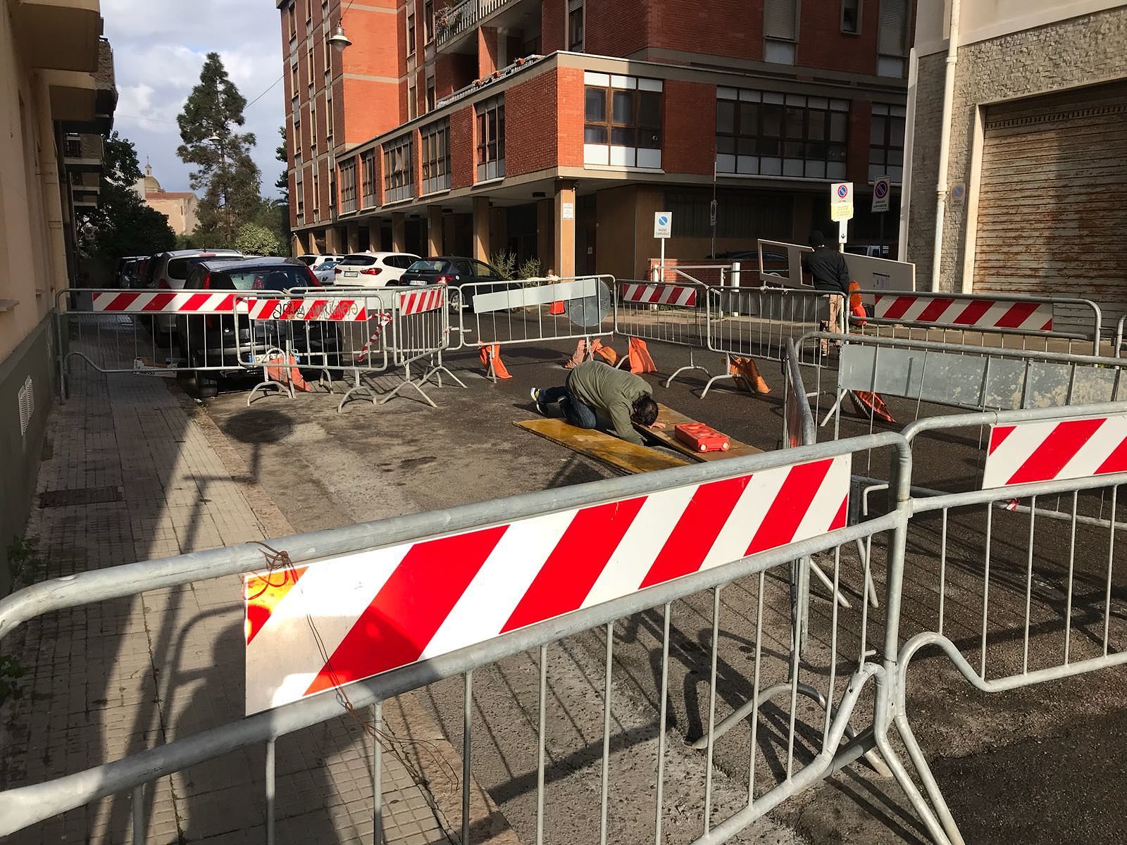 Cagliari, crolli in via Tigellio: riaffiora un antico pozzo?