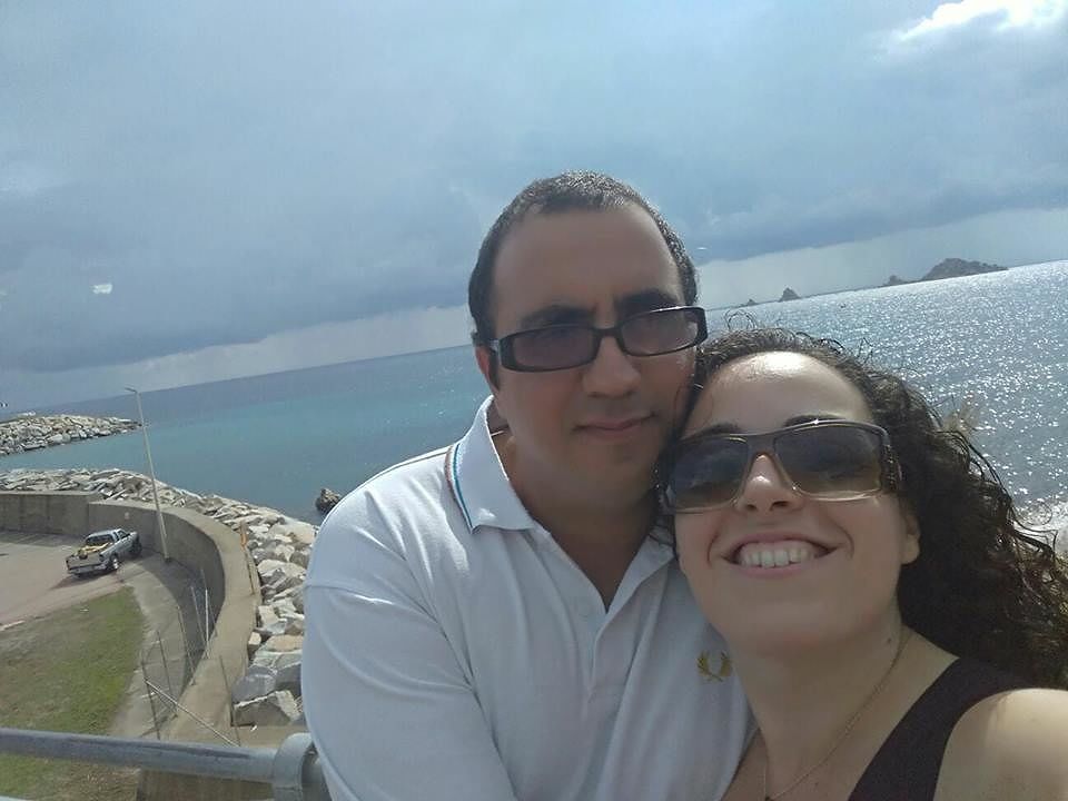 “Ciao amore. Nessuno colmerà il tuo vuoto”. L’addio del marito a Carla, morta di influenza