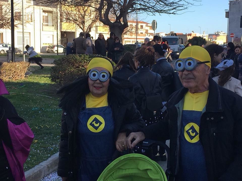 Tutti pazzi per il Carnevale Monserratino, in corteo sfilano anche i Minions