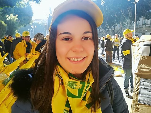 Debora di Tonara, dai campi di calcio a quelli di verdure: “Voglio coltivare il mio futuro qui”