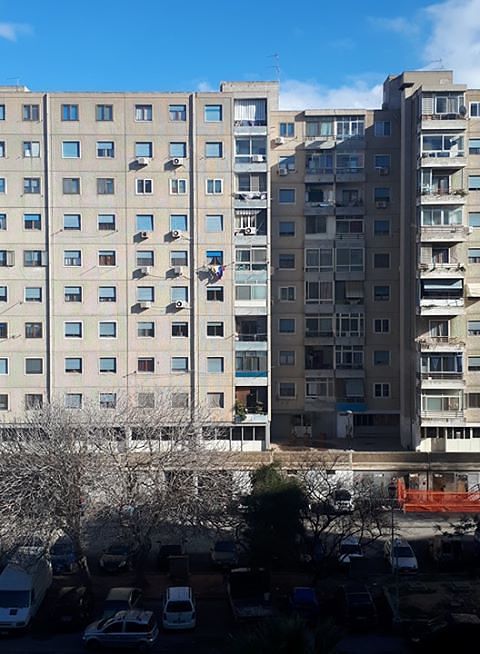 Cagliari, sos di un ragazzo di Sant’Elia: “Riqualificate i palazzi Gariazzo e Bodano”