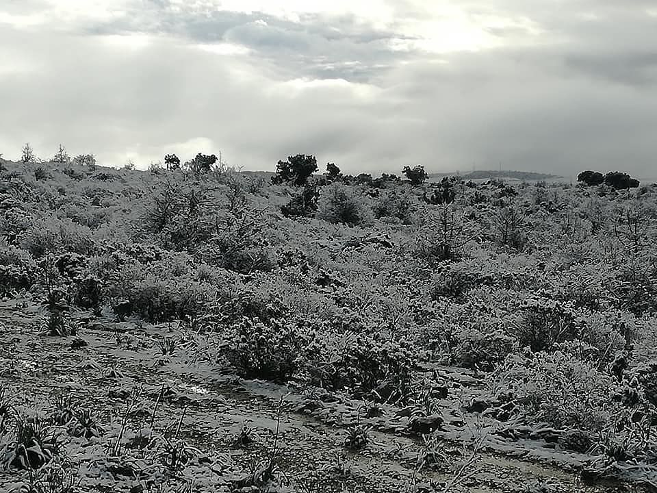 La neve anche a Villasalto, con il freddo che avanza alle porte del Cagliaritano