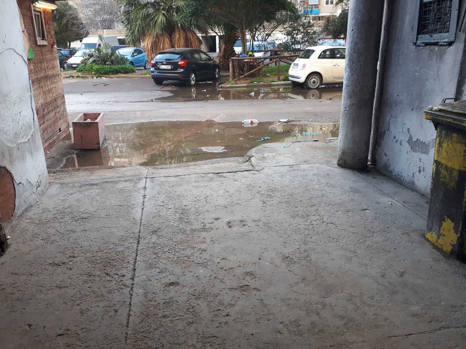 Igiene e salute, Caruso: “Le Istituzioni lasciano Sant’Elia nella fogna”