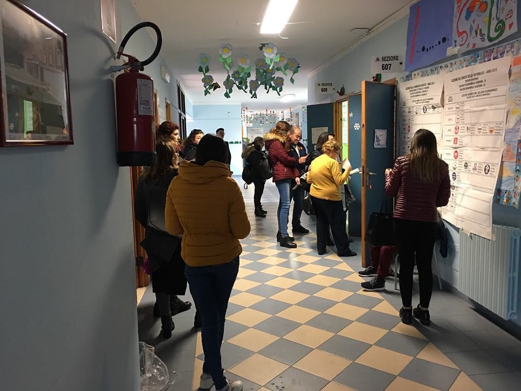 Cagliari, maxi code ai seggi elettorali: “merito” anche del tagliando anti frode
