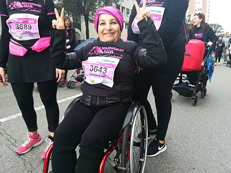 La grinta di Delia, 56 anni: “Alla corsa rosa di Cagliari per ‘vincere’ la chemio”