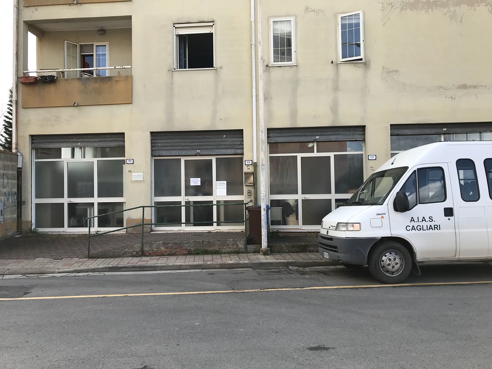 Nessun fisioterapista per il padre a Cagliari, poi la svolta: “A Sestu cure gratuite”