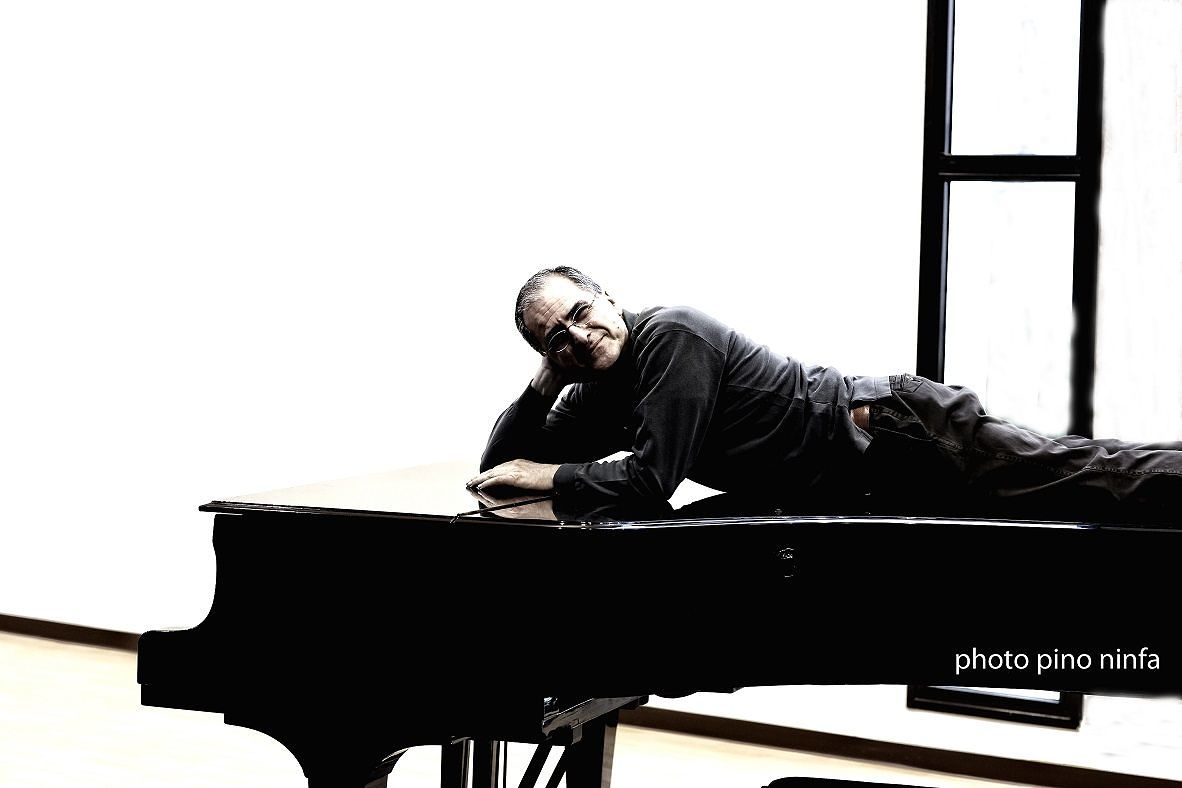 “Unlimited”, il piano solo di Enrico Pieranunzi ad Alghero