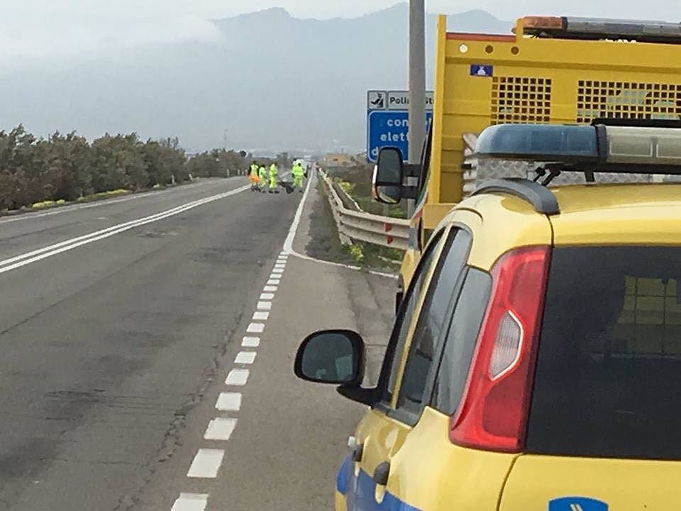 “Non bastano i rattoppi alle buche, l’Anas provveda ad asfaltare la SS 195”