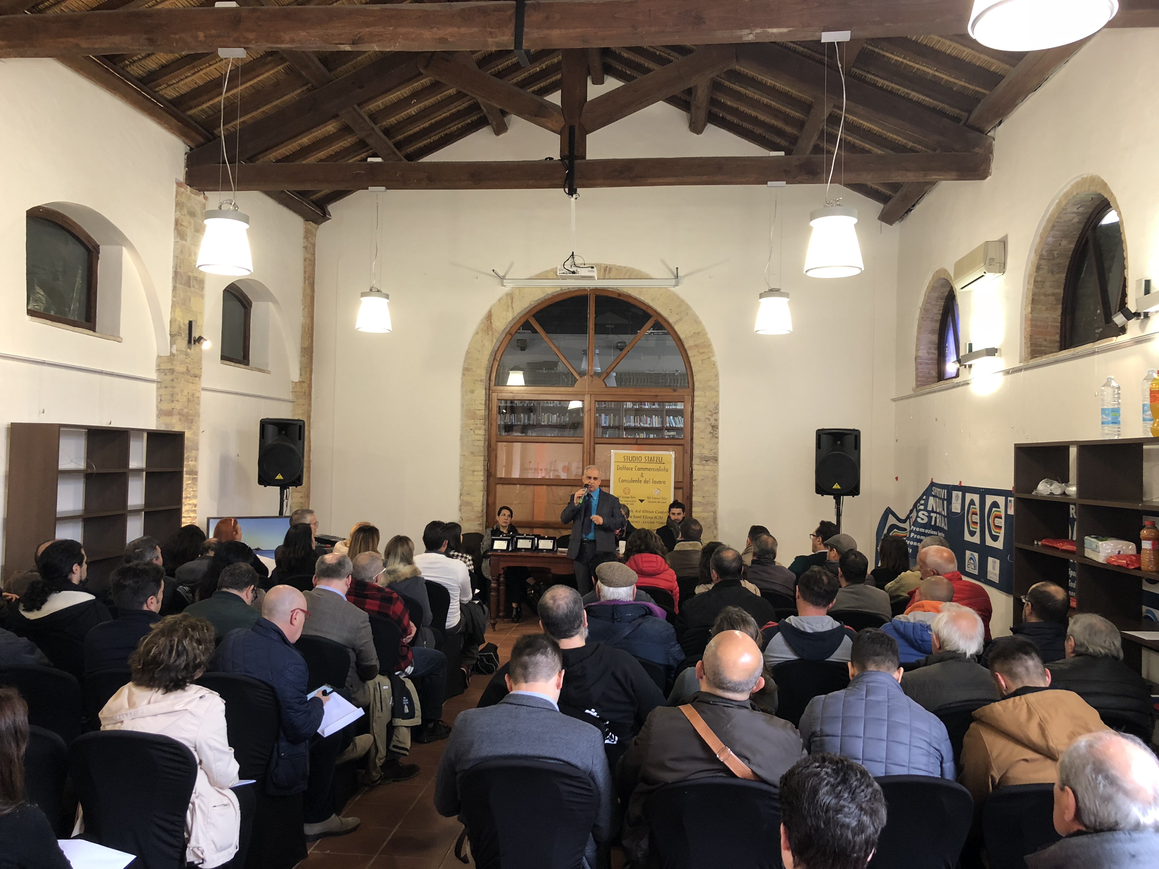 Pula, grande partecipazione al convegno sull’Associazionismo CSAIN