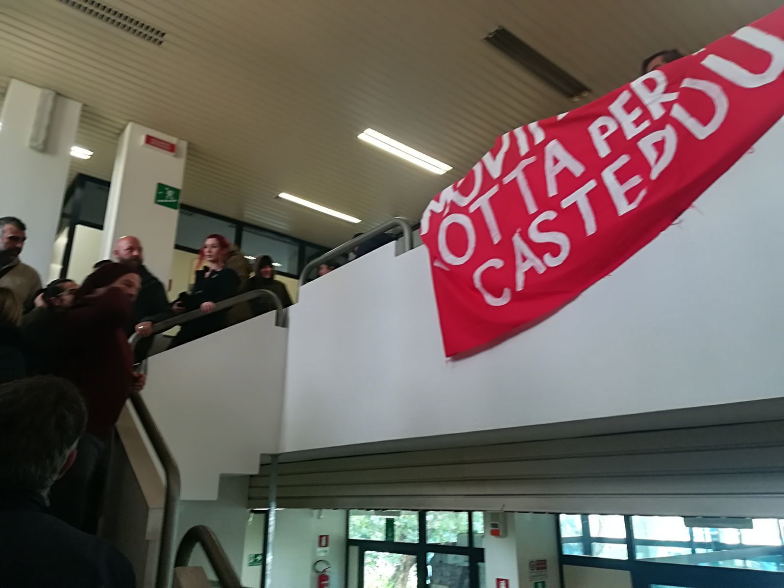 Abbanoa, fine del blitz del Movimento per la casa: “Pronti a nuove battaglie”