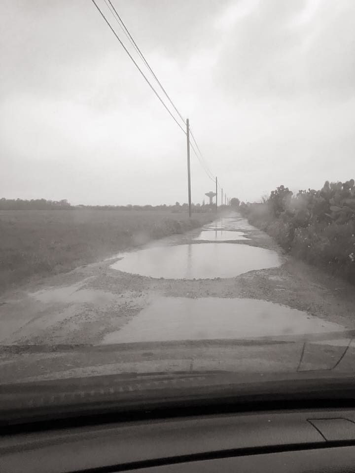 Assemini, vie allagate dopo le piogge: “Periferie abbandonate dal Comune”