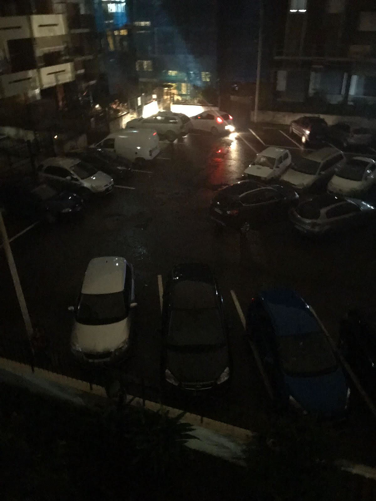 Cagliari, “via Premuda al buio un giorno no e quattro sì: qui regna il degrado”