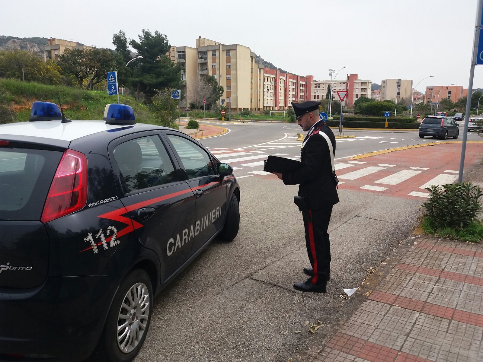 Controlli dei carabinieri durante le festività pasquali: una denuncia per evasione