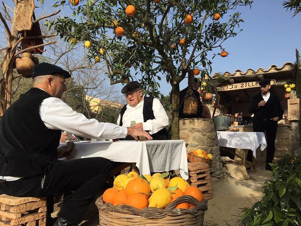 Muravera, domenica la Sagra degli Agrumi: arance, traccas e house music