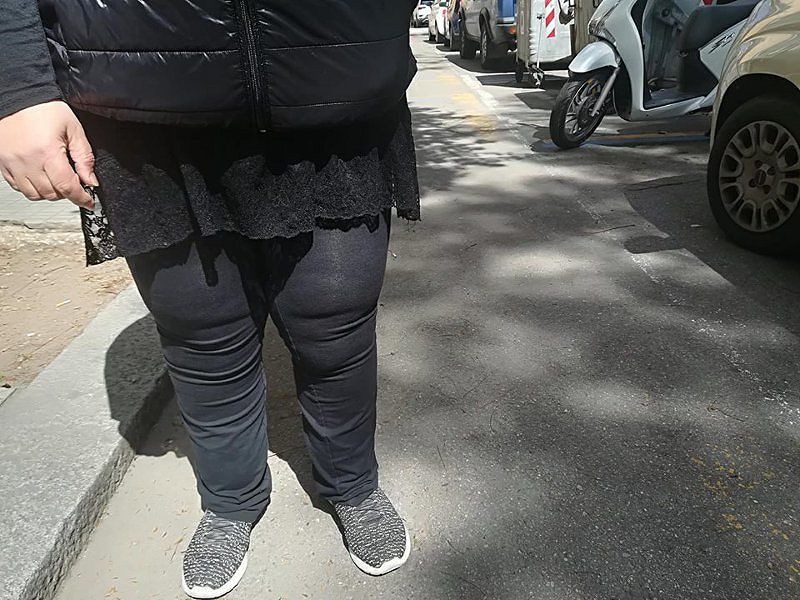 Cagliari, mamma sotto choc: “Un ciclista ha quasi investito e minacciato mio figlio”