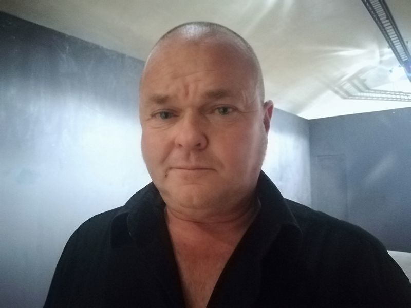 Giuseppe, gelataio: “Porta a porta a Cagliari? Meglio cassonetti sottoterra”