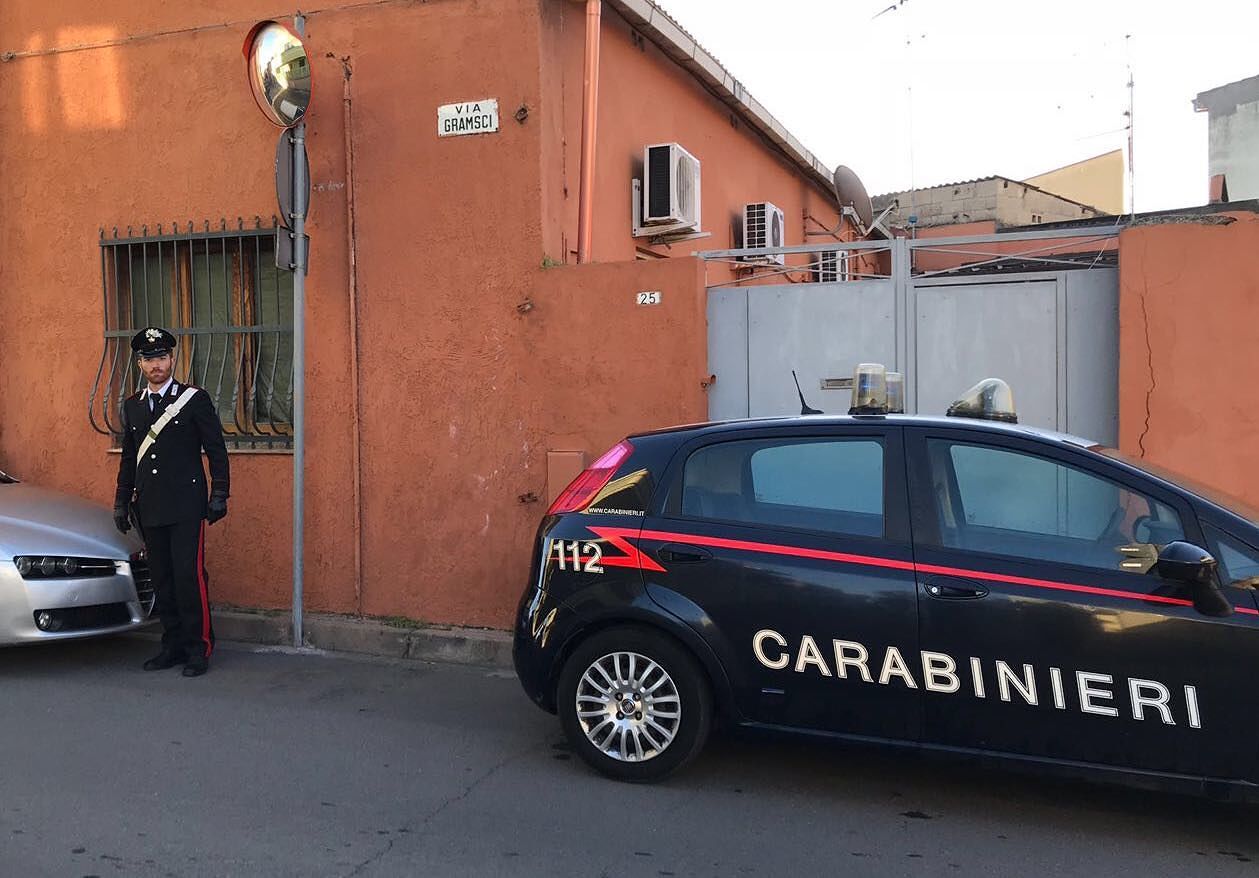 Tentano di rubare un’auto: 2 minori stranieri arrestati ad Assemini