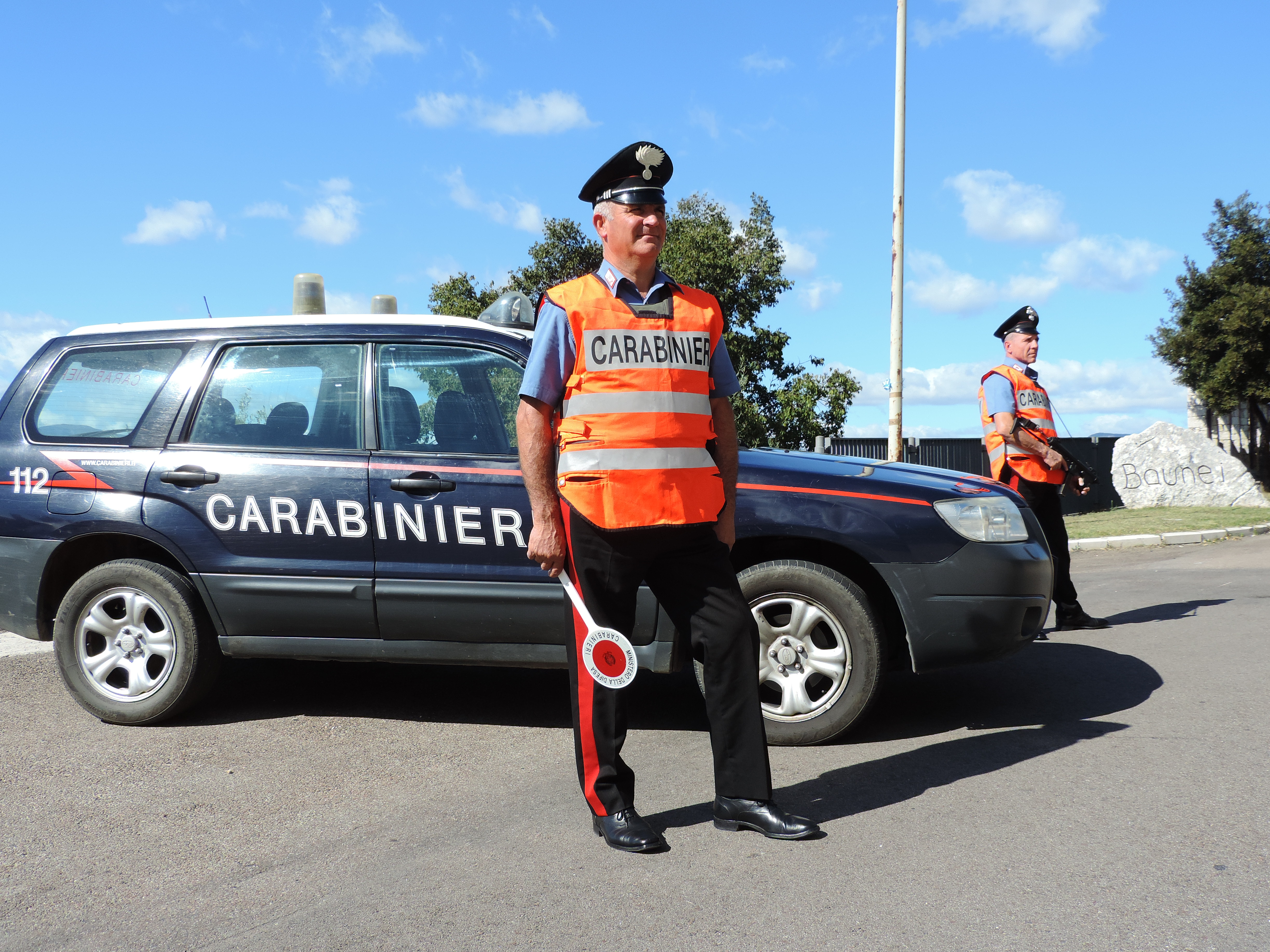 Paga on line una camera vicino al Palazzo Sforzesco a Milano: sardo truffato sul web
