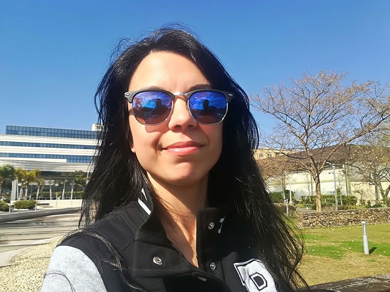 Stefania di Monastir, dai passi di danza agli assoli col basso: “Dalle piazze al video della Pausini”