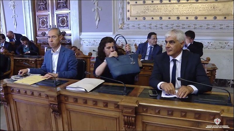 Metropolitana, sindaci contro la Regione: “Basta serie A e serie B”