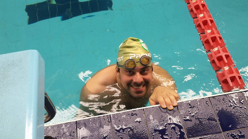 Teo di Capoterra, campione di nuoto disabile: “Le mie medaglie antidoto ai pregiudizi”