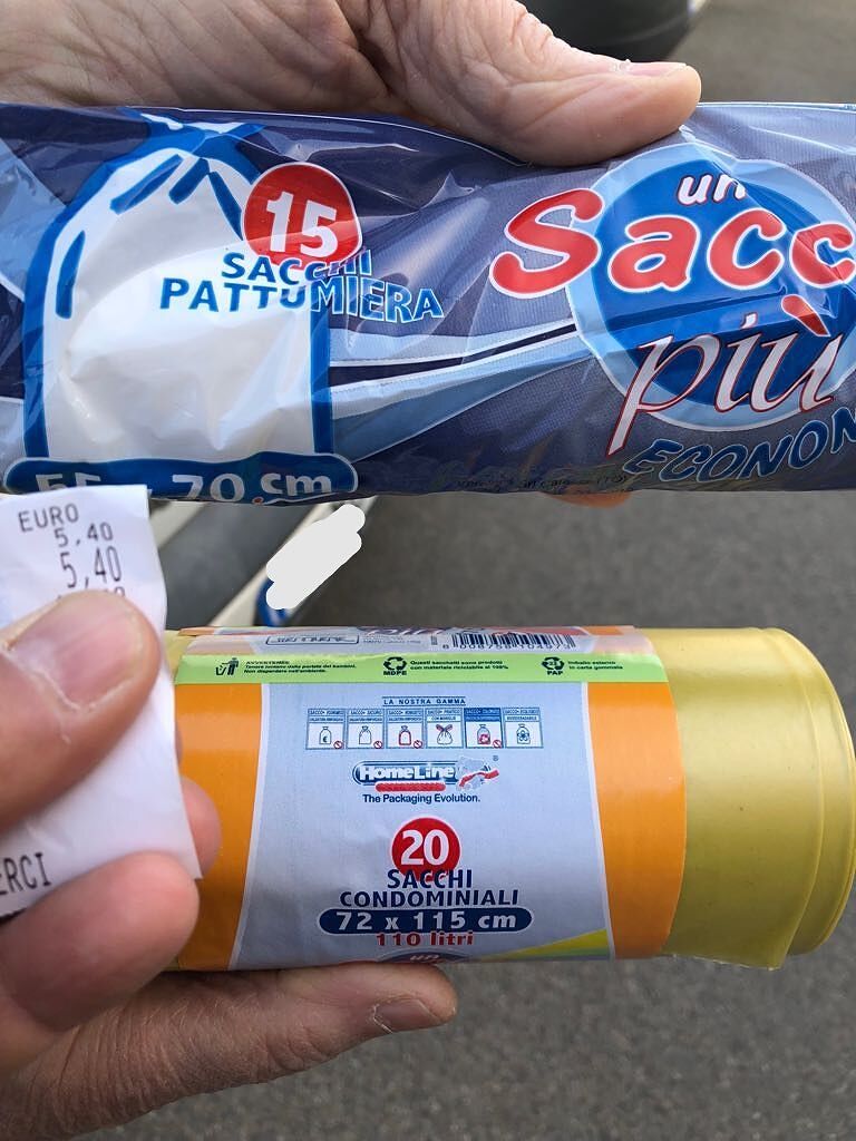 Cagliari, porta a porta con “salasso”: sacchetti a spese dei cittadini