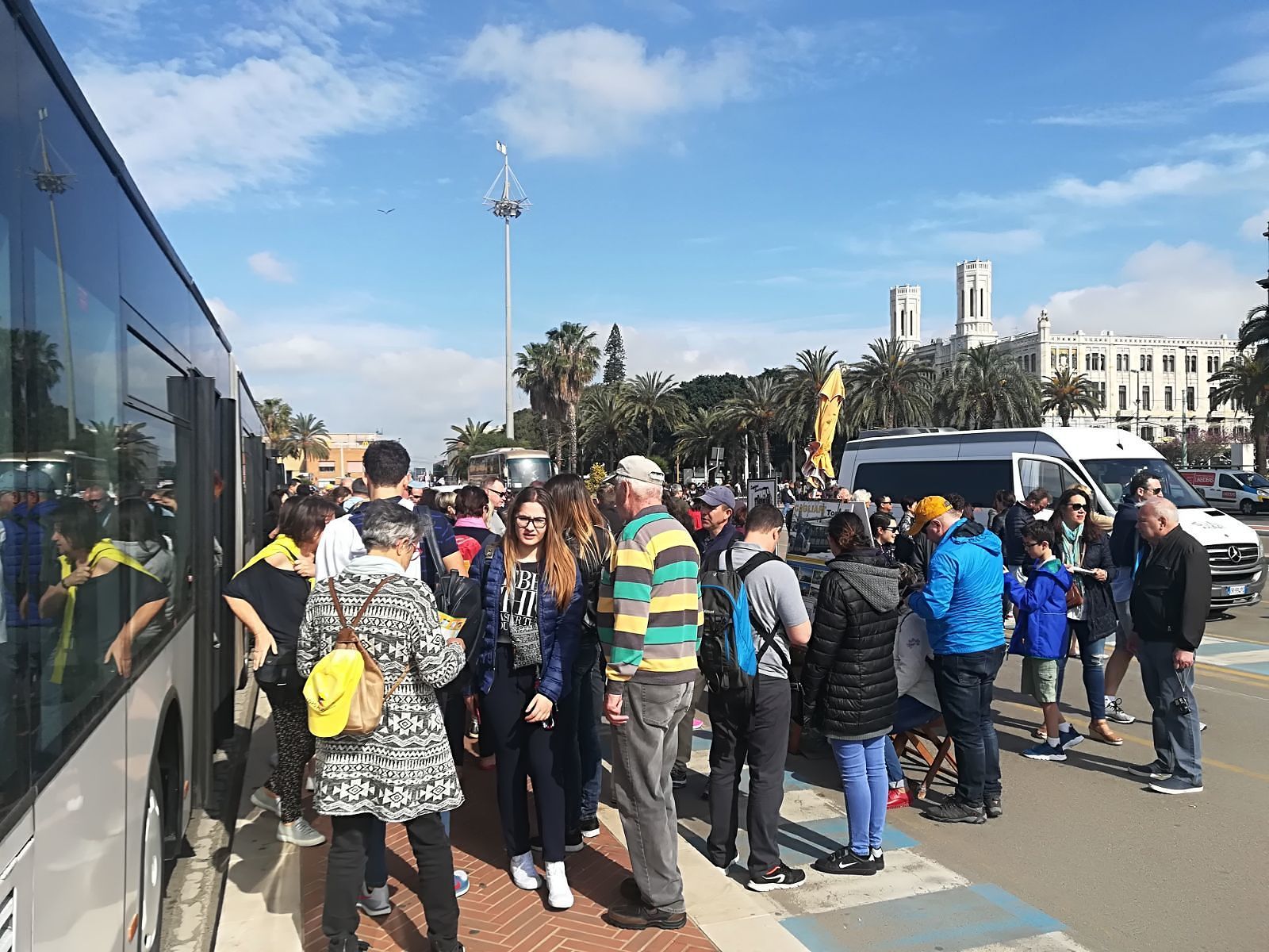 Poker di crociere a Cagliari, 11mila turisti tra Castello e Poetto