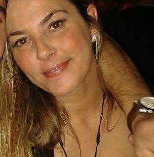 Emanuela, 43 anni, disabile di Selegas: “Aspetto da mesi la carrozzina elettrica per poter uscire”