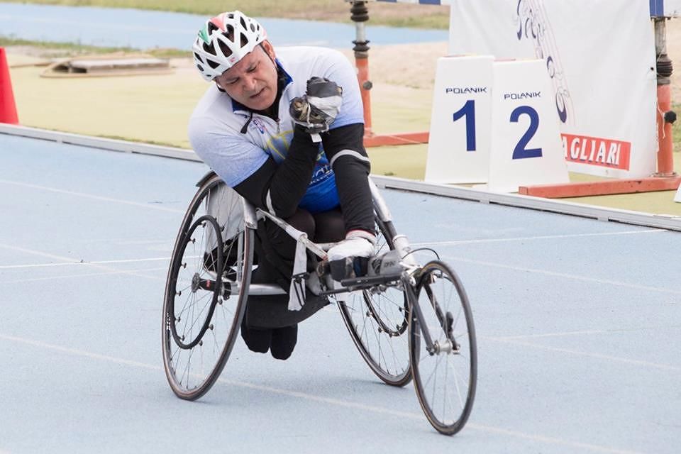 Cagliari, rubata la carrozzina al campione disabile: “Mi hanno tolto la libertà”