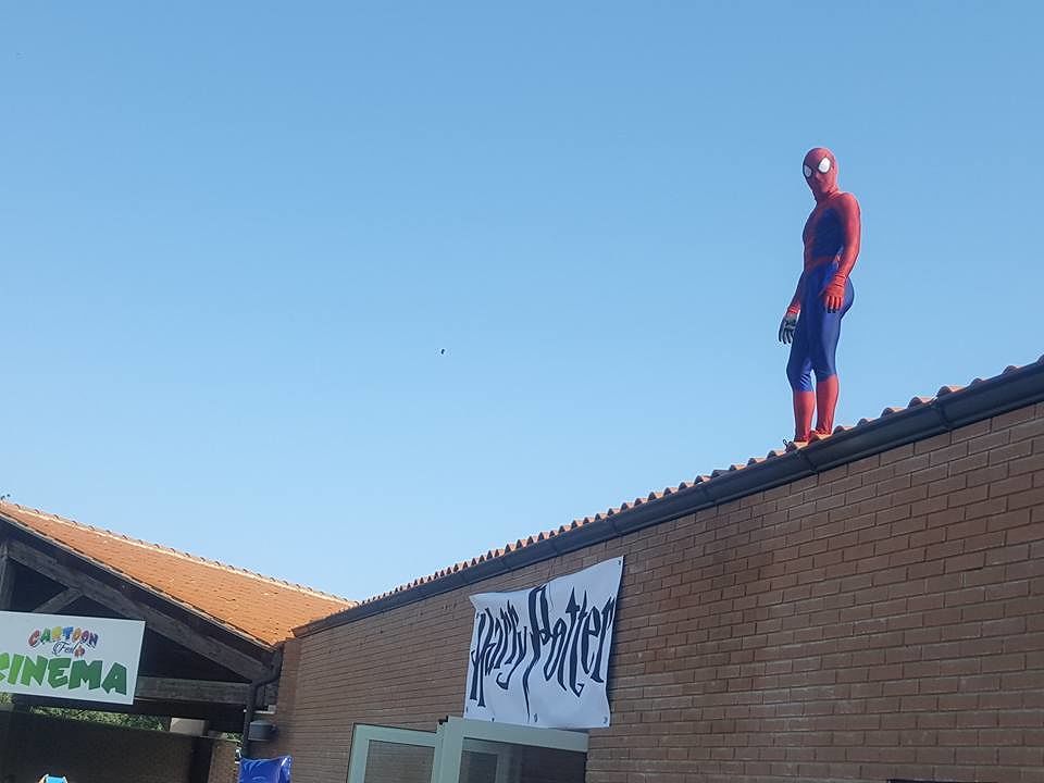 Spiderman Casteddu incanta anche Decimomannu: in migliaia alla Cartoon Fest