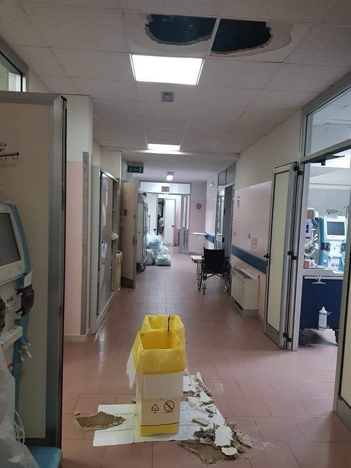 Temporali fortissimi, a Carbonia crolla tetto all’ospedale Sirai