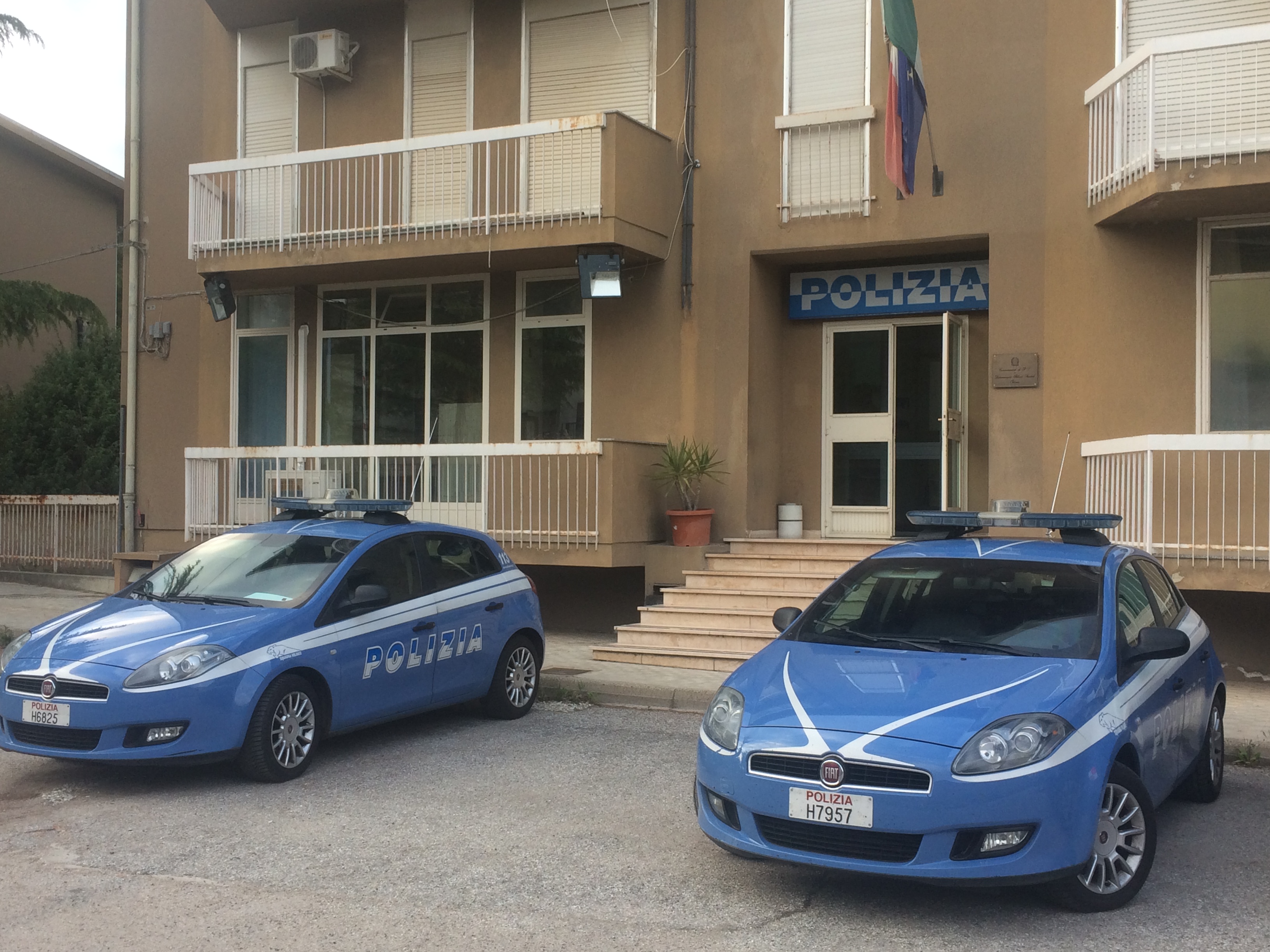 Truffa, riciclaggio di denaro e assegni: dalla Sardegna maxi indagine con 19 denunce