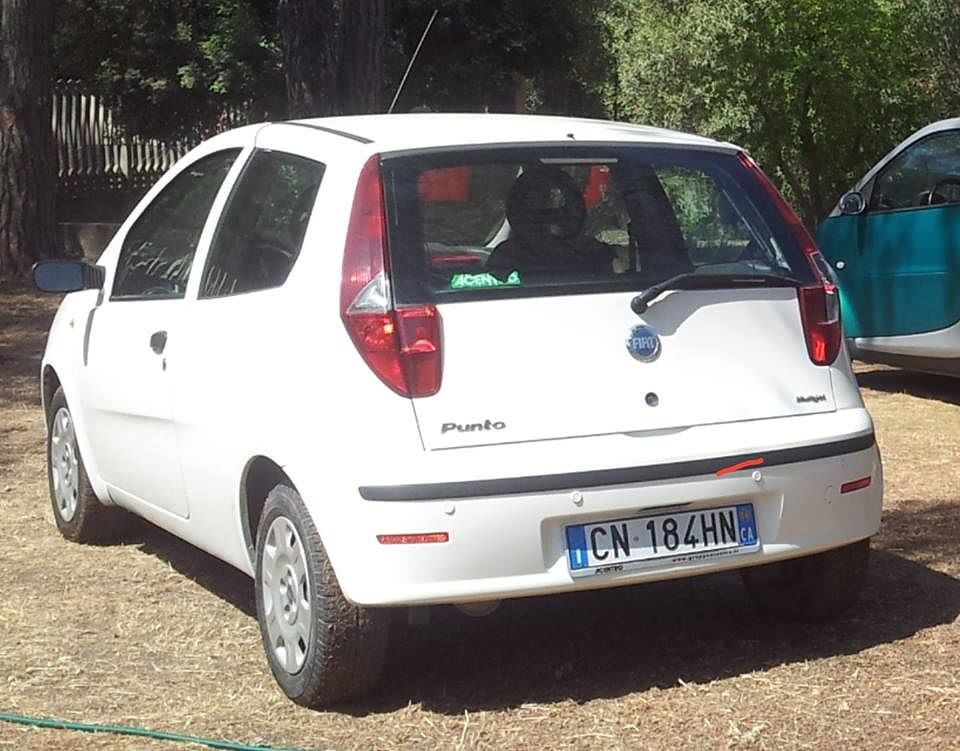 Sestu, la Fiat Punto di 14 anni del vice sindaco finisce nel mirino dei ladri