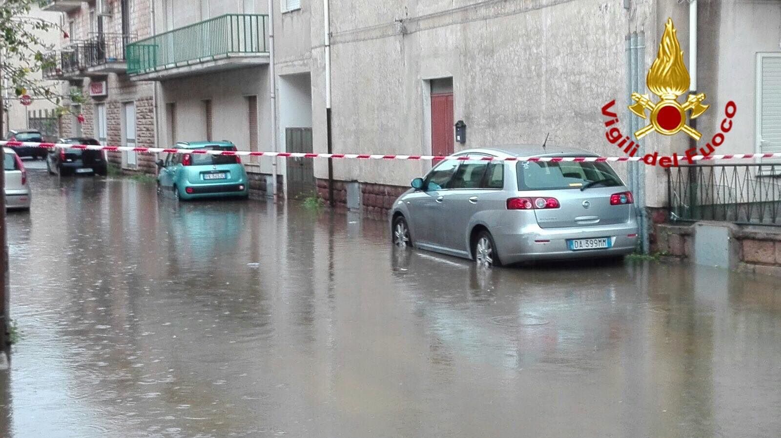 Bomba d’acqua anche su Bosa: centro allagato, gravi disagi alla circolazione
