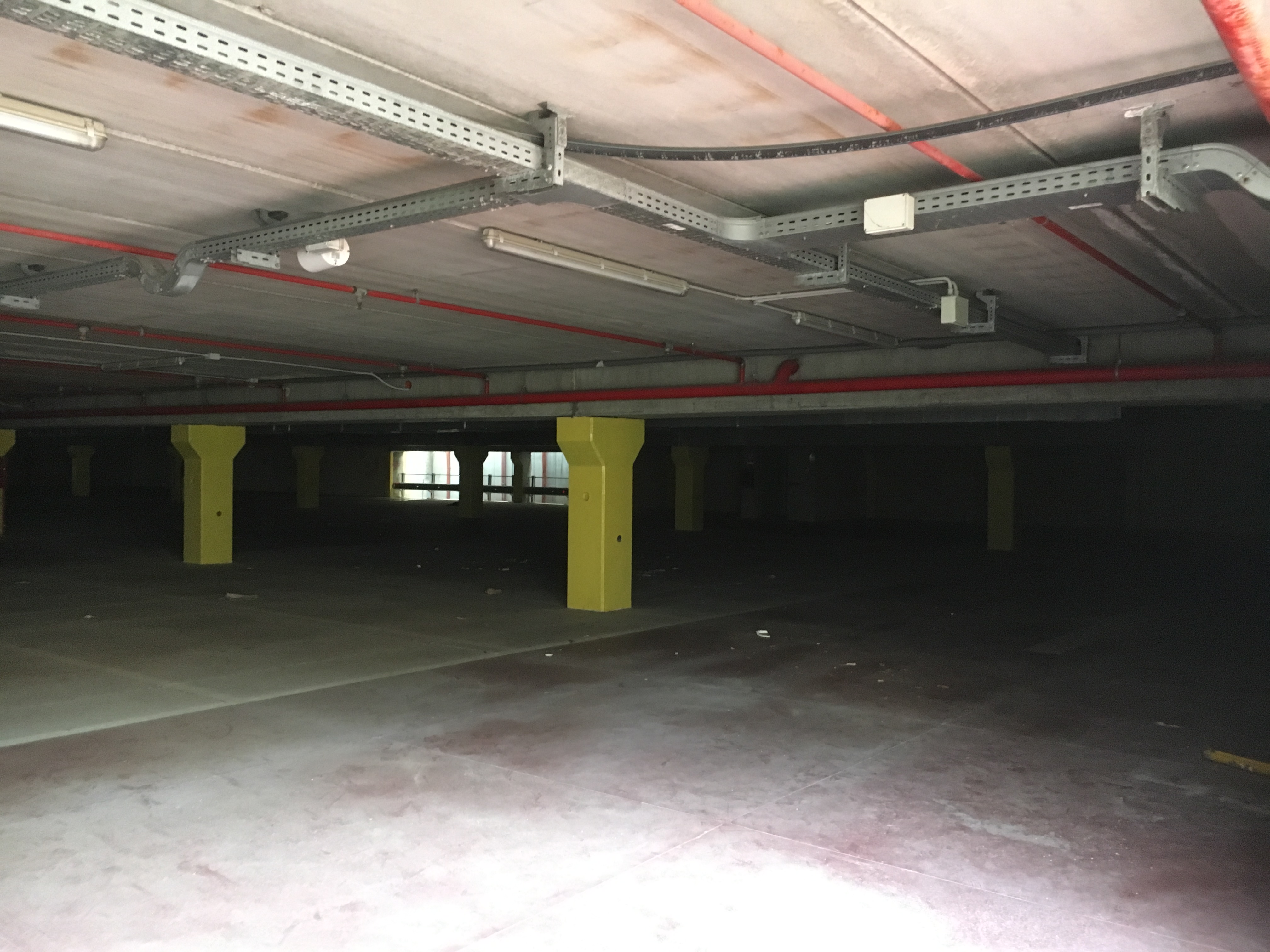 Cagliari, parcheggi fantasma a San Benedetto: mozione in Comune per l’apertura