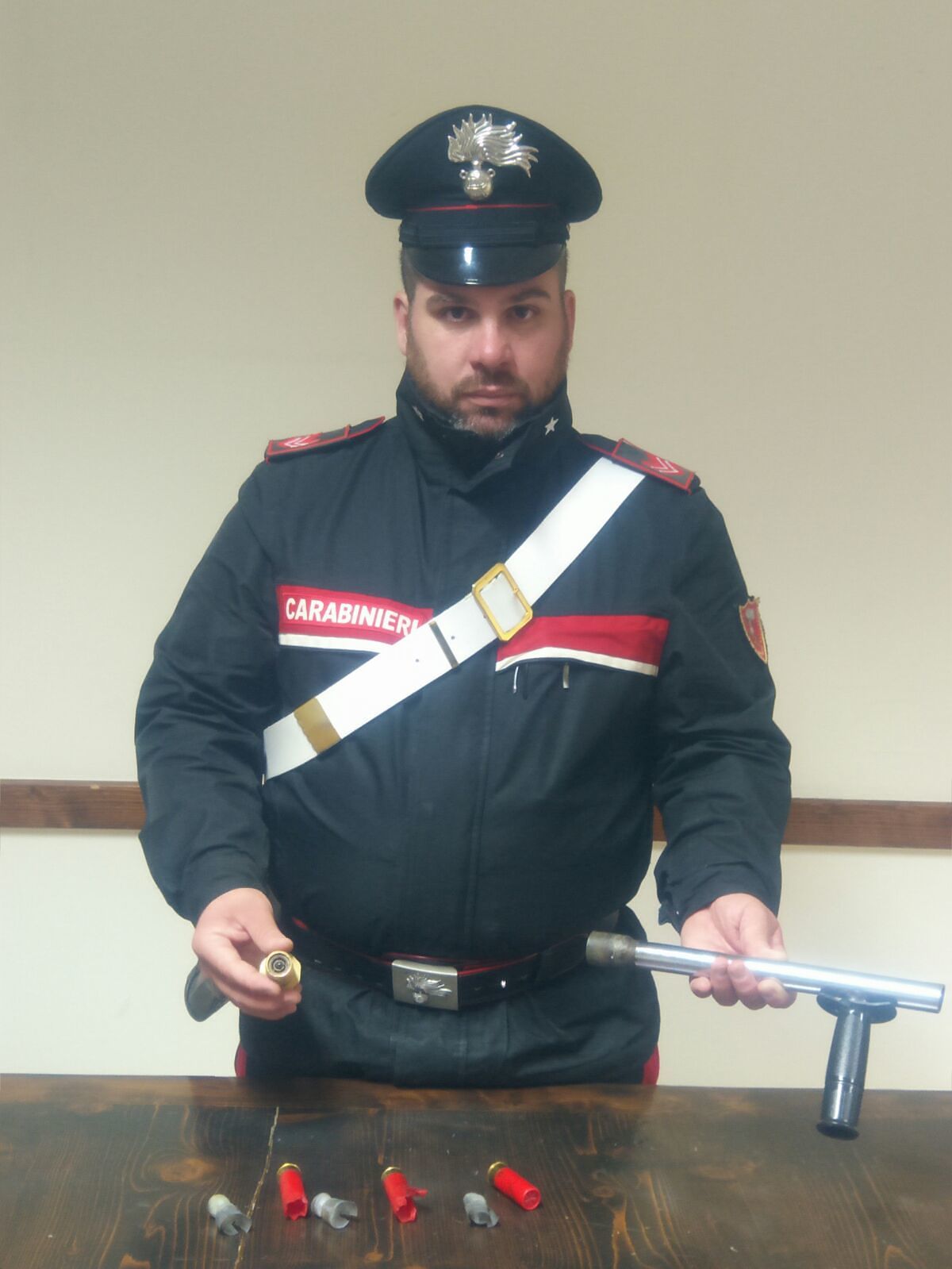 Sardegna, fucilate durante una lite in famiglia: 22enne in manette a Villacidro