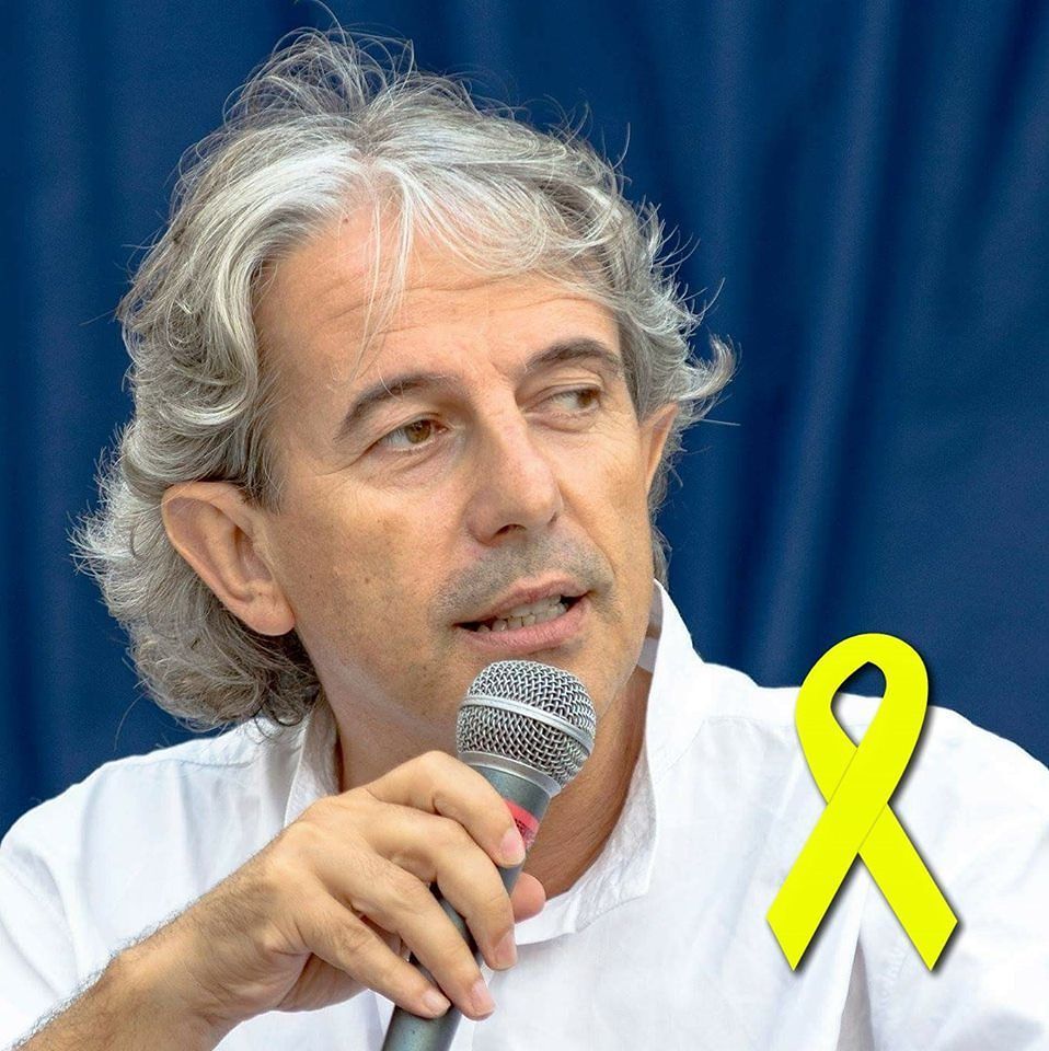 Attentato a Quartu, in fiamme la Scenic del dirigente comunale Giuseppe Corongiu