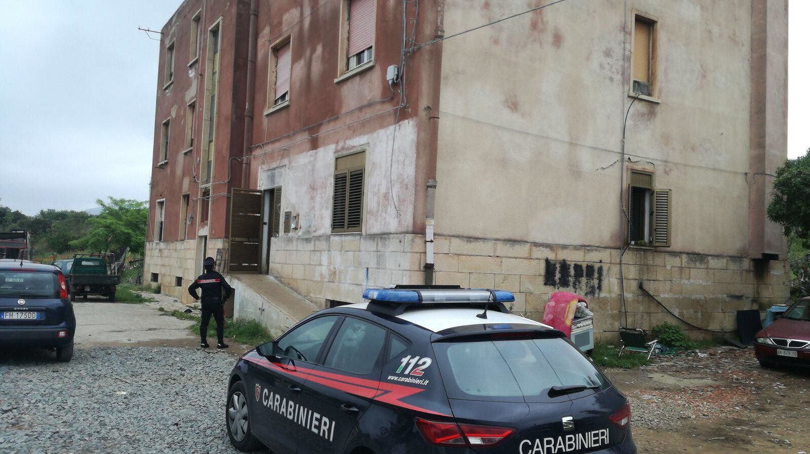 Blitz in due campi nomadi a Carbonia: espulsi un bosniaco e un apolide