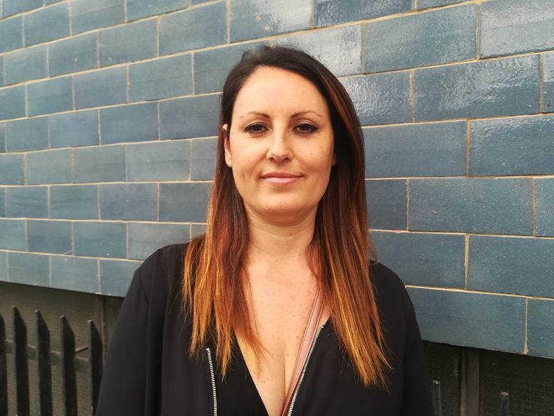 Carlotta di Cagliari, licenziata dal call center: “Dovrò campare con 200 euro al mese”