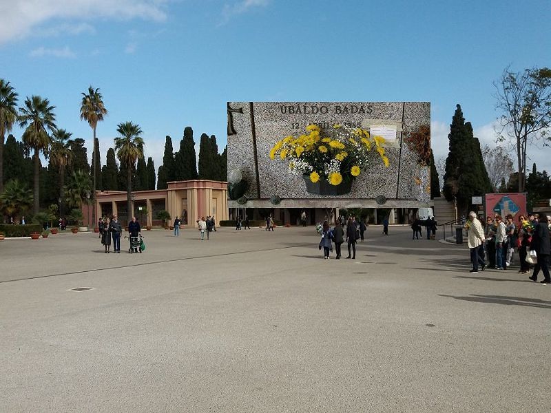 Cagliari, beffa al cimitero: avviso di sfratto per la bara di Ubaldo Badas