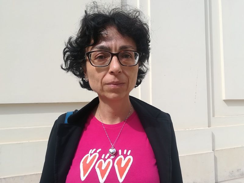 Cagliari, “un bambino cresce bene solo con mamma e papà? No, anche con genitori dello stesso sesso”