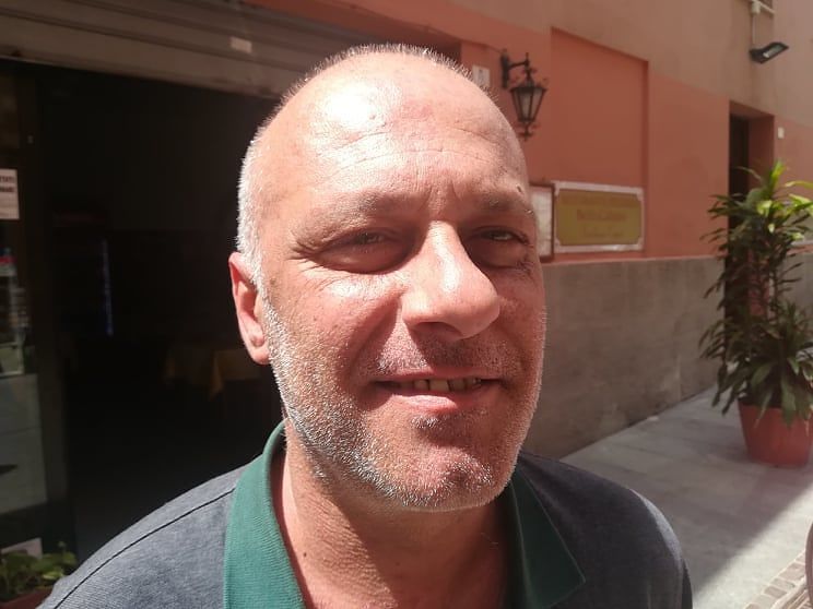 Luca, ristoratore della Marina: “Movida chiassosa a Cagliari? È colpa di qualche ragazzino”