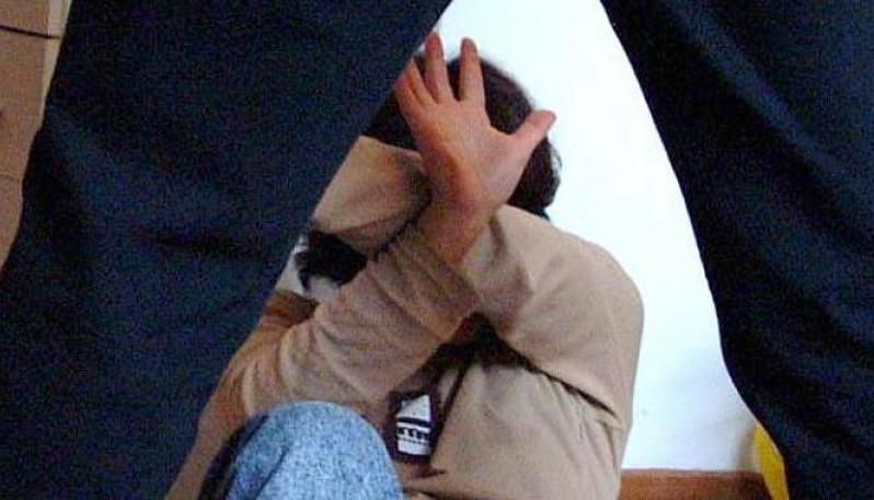 Tenta di violentare sessualmente un ragazzino, meccanico 64enne di Assemini in manette