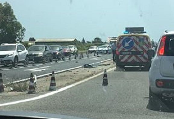 Assemini, incidente sulla 130: morto un motociclista